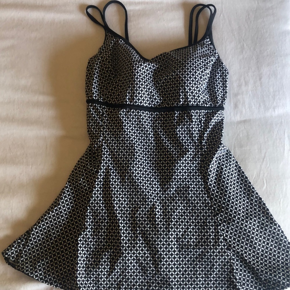 Great Lengths Slimming Swim Dress Black White 14